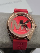 Relógio Michael Kors Feminino Janelle Ouro Rosa, Mostrador Logotipo MK, Pulseira de Silicone Vermelha comprar usado  Enviando para Brazil