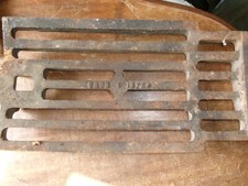 Pieces grilles fonte d'occasion  Ceaucé