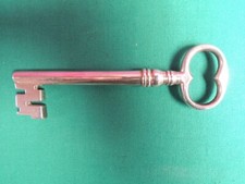 Chiave argento 800 usato  Due Carrare