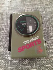 Sony walkman sports d'occasion  Coutouvre