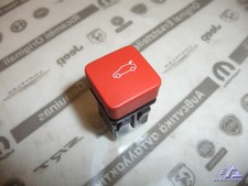 735779255, Wyłącznik opuszczania, podnoszenia drzwi bagażnika, Alfa Romeo Junior na sprzedaż  PL