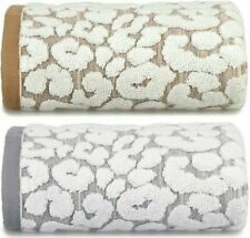 Leopard print towels d'occasion  Expédié en Belgium