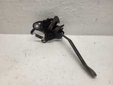 Système attache capot d'occasion  Narrosse