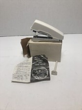 Máquina de costura portátil vintage Sun alimentação automática com acessórios e manual comprar usado  Enviando para Brazil