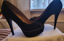 Fiore black suede for sale  BLACKPOOL