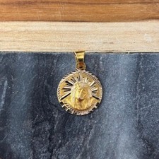 Pingente medalhão com o rosto de Jesus em ouro amarelo 14 quilates comprar usado  Enviando para Brazil