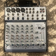 Mixer de estúdio ALESIS MULTIMIX 8 USB 8 canais com cabo de alimentação LEIA comprar usado  Enviando para Brazil