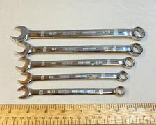 Conjunto de chaves combinadas Dewalt 5 peças SAE 12 pontos cromado polido completo comprar usado  Enviando para Brazil