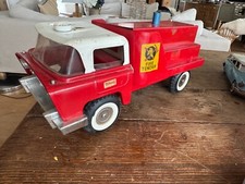 Grand camion pompier d'occasion  Le Palais