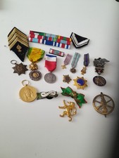 Lot insignes medaille d'occasion  Chaulnes