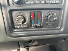 Controle de aquecedor A/C GMC SIERRA 1500 03 04 comprar usado  Enviando para Brazil