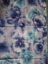 Patchworkstoff batik blüten gebraucht kaufen  Halle