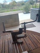 Ancienne presse œillet d'occasion Ancienne presse œillet d'occasion  Renaison