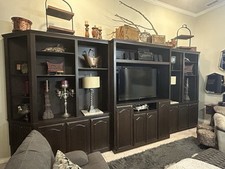 Beautiful entertainment center for sale  Laredo
