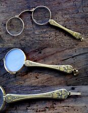 Ancienne lorgnette décor d'occasion  Presles