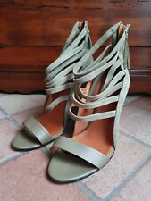 Scarpe iro sandali usato  Zerbo