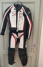 Tuta moto divisibile usato  Villarosa