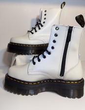 New doc martens d'occasion  Expédié en Belgium