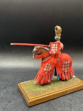Cavaliere medievale rosso usato  Carpi
