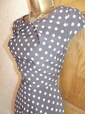 Gorgeous wallis grey for sale  WORTHING