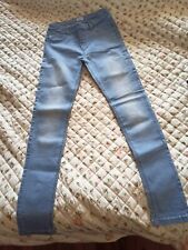 Pantaloni jeans elasticizzati usato  Due Carrare