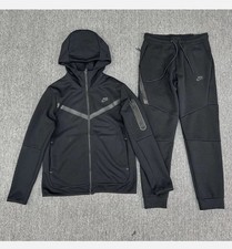 Completo tuta nike usato  Cuggiono