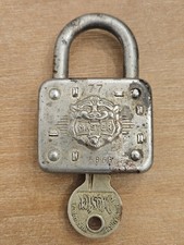 Vintage Master Lock Co. # 77 Cadeado Cabeça de Leão ~ Fechadura com Chave - Fabricado nos EUA (EFO) comprar usado Vintage Master Lock Co. # 77 Cadeado Cabeça de Leão ~ Fechadura com Chave - Fabricado nos EUA (EFO) comprar usado  Enviando para Brazil
