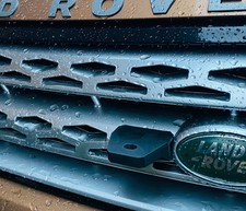 Suportes para holofotes (par) - Land Rover Freelander 2 - Grelha facelift (2010-14) comprar usado Suportes para holofotes (par) - Land Rover Freelander 2 - Grelha facelift (2010-14) comprar usado  Enviando para Brazil