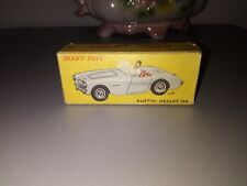 Dinky toys 546 d'occasion  Beaufort-en-Vallée