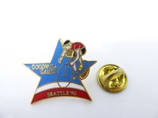 Pin pins badge d'occasion  Orleans-