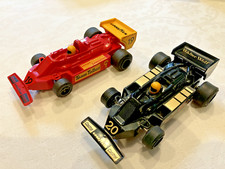 Pair scalextric cars for sale  READING