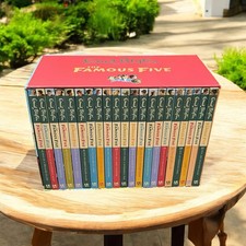 Famous five books for sale  BRACKNELL