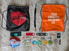 Vários lotes promocionais de cervejaria artesanal - mochilas, alfinetes, abridores de garrafas, adesivos, etc, usado comprar usado  Enviando para Brazil