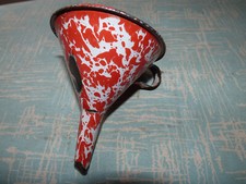 Entonnoir metal emaille d'occasion  Berck