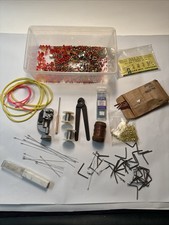 Belo lote de materiais para fabricação de iscas de pesca e suprimentos de pesca, ferramentas ++ comprar usado  Enviando para Brazil