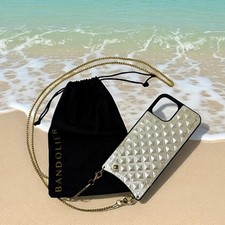 Bolsa tiracolo nova sem etiquetas Bandolier Sheila iPhone 12 Pro Max corrente dourada creme bolsa de pó comprar usado  Enviando para Brazil