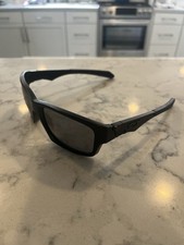 Óculos de sol Oakley OO9135-09 Jupiter quadrado polarizado preto fosco armação irídio comprar usado  Enviando para Brazil