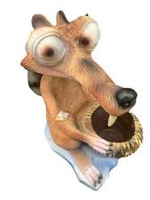 Figure resina scrat usato  Seregno
