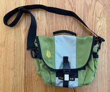 Timbuk2 classic messenger for sale  Lincoln