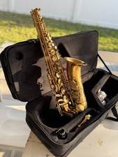 Saxophone d'occasion  Expédié en Belgium