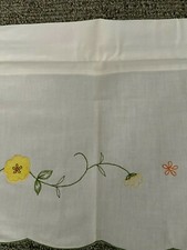 Válvula de janela bordada de girassol amarela e branca recortada 68 x 12 vintage comprar usado  Enviando para Brazil