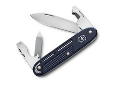0.8216.22 couteau victorinox d'occasion 0.8216.22 couteau victorinox d'occasion  Mostuéjouls