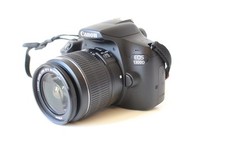 Canon eos 1300d usato  Frosinone