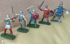 VINTAGE 6 ESTATUETAS DE CAVALEIROS MEDIEVAIS SOLDADOS DE BRINQUEDO POLONESES PRL FEITAS À MÃO ZABAWKI comprar usado  Enviando para Brazil
