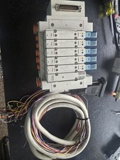 Colector SMC con 5 válvulas y cable SY5200-5U1 segunda mano  Embacar hacia Mexico