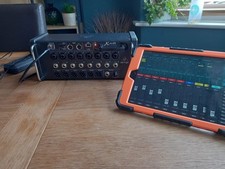 BEHRINGER X Air XR16 16-kanałowy mikser cyfrowy sterowany tabletem XAir XR-16 Japonia na sprzedaż  Wysyłka do Poland
