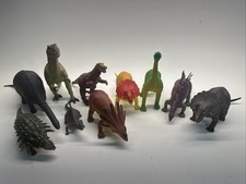 Lot random dinosaurs for sale  New Windsor