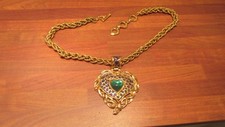 Collier yves saint d'occasion  Châlons-en-Champagne