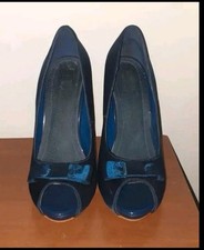 Scarpe con tacco usato  Castellabate