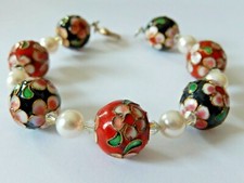 Bracciale perle bianche usato  Avellino